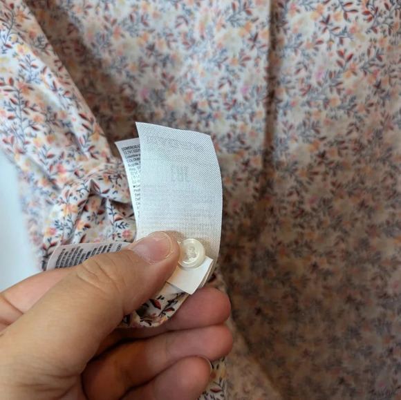 GAP Perfect  Shirt Collared Button Down Floral Print Top Women Large - Picture 9 of 11